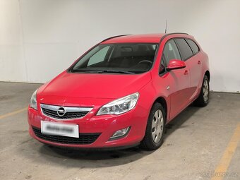 Opel Astra 1.4i ,  74 kW benzín, 2011 - 3