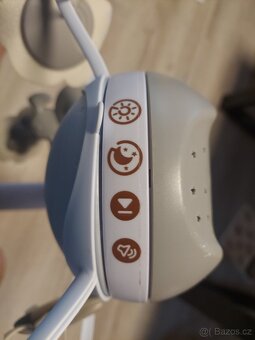 Kolotoč nad postýlku - 3