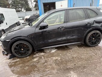 Porsche Cayenne Diesel 3.0 2012 motor start - 3