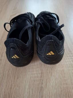 Kopačky Adidas - 3