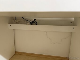 Psací stůl MALM IKEA - 3