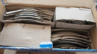 JÍDELNÍ SADA S DEKOREM CIBULÁK - 3