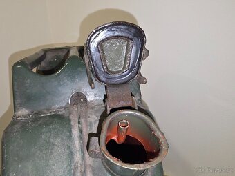 Kanystr plechový 4 ks. - 3