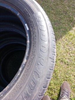 205/55R16 - 3