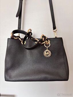 Michael Kors kabelka - 3