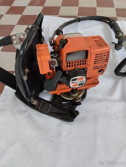 Křovinořez Oleo Mac 440BP - 3