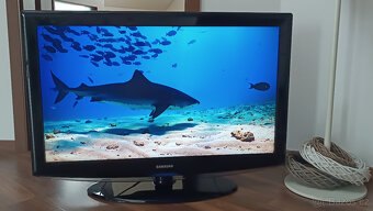 LCD TV SAMSUNG 40" (uhl. 102 cm) - 3