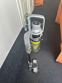 Ryobi ONE+ Aku vysavač + baterie - ZÁRUKA - 3