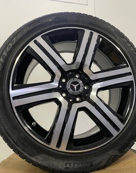 Orig Mercedes E W213 all terrain r19 245/45/19 95% - 3
