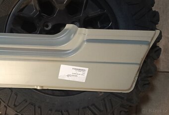 Práh Suzuki Samurai. - 3