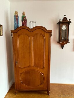 Skleník, knihovna, skříň - 3