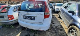 Hyundai i 30 cw - 3