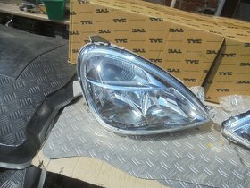 MERCEDES BENZ W168,A - KLASSE - PŘEDNÍ SVĚTLA - 3