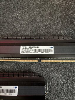 Patriot Viper 4 Blackout Series DDR4 2×8 GB 3200 MHz CL16 - 3
