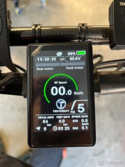Elektrokoloběžka Teverun Blade GT+ 60V 30Ah LG 2x1500W - 3