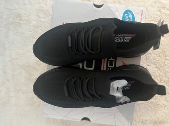 Skechers - 3
