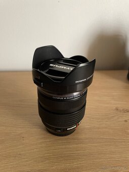 Prodám objektiv Olympus M.Zuiko 12–40 mm f/2.8 PRO - 3