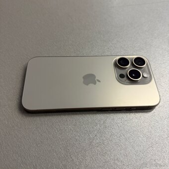 iPhone 15 Pro 256GB natural titan, 12 měsíců záruka - 3