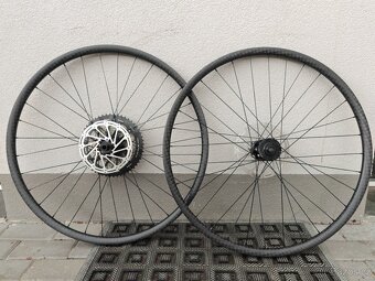 Zapletená kola MTB 29" Carbon 12K Boost kompletní - NOVÁ - 3