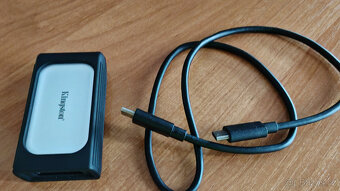 Kingston XS2000 Portable SSD 500GB - 3