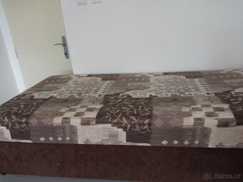 Válenda s úložným prostorem - 3