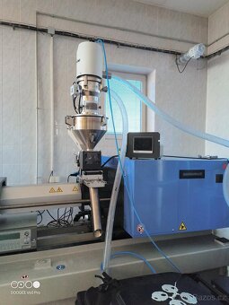 Vstřikovací lis na plasty JSW J100ADS-180U 45 - 3