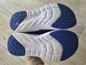 Sportovní obuv, Decathlon, vel. 30 - 3