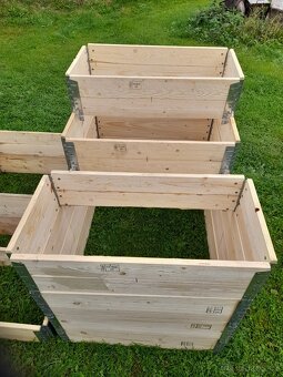 Vyvýšené záhony stavebnicové, paletové ohrádky - 3