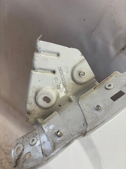 Přední levý blatník Dacia Logan 3 - 3