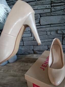 Lodičky vel. 38,5 - 3