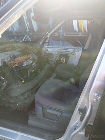 LAND ROVER DISCOVERY III. - 3