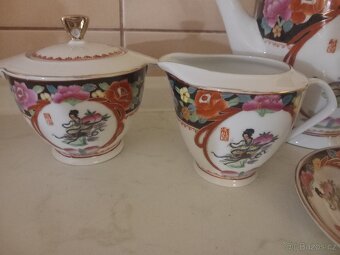 Čínský servis - 3