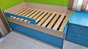 Postel + psací stůl  + židle - dětský pokoj - 3