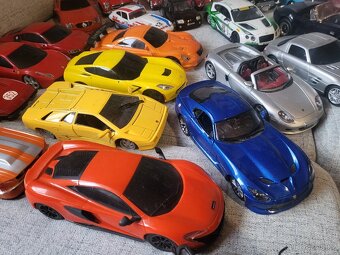 Retro - Autíčka - Mix. - 3