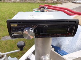 Autorádio JVC - 3