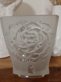Váza z lisovaného skla v matované verzi - V. Zajíc - 3