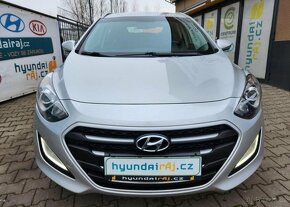 Hyundai i30 1.6-spotř.5l/100km-TOP STAV - 3