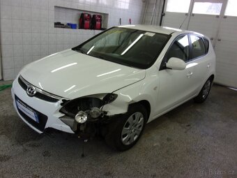 Hyundai i30 1,6 CRDi - 3