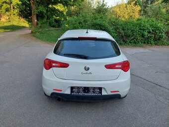 Alfa Romeo Giulietta 1,6 JTDM, rok 2013... - 3