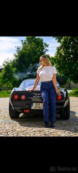Chevrolet corvette c3 - 3