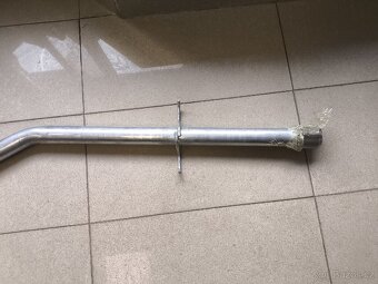 Střední trubka výfuku IZAWIT - Volvo V70, V50, S70 - 3
