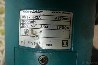uhlová bruska 230mm - 3