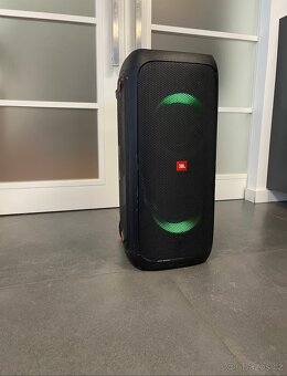 Párty reproduktor JBL 310 - 3