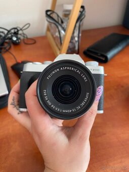 Fujifilm XT200 - 3