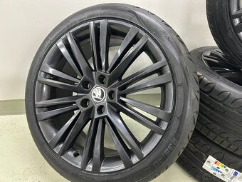 letní originál sada Škoda Superb III Canopus 19" 5x112 - 3