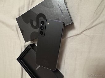 samsung galaxy S22 128gb cerna top stav - 3