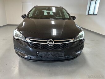 Opel Astra 1.6 CDTi ECOTEC D Edition tažné - 3