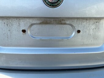 Prodám páté dvere škoda octavia combi - 3