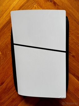 Herní konzole Sony PlayStation 5 Digital (typ modelu - slim) - 3