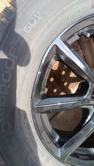 Zimní pneu 215/65 R16 + Alu kola Dezent - 3
